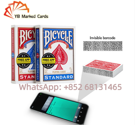 Les cartes de jeu en plastique de bicyclette de tisonnier imperméabilisent le poids 154g de relief
