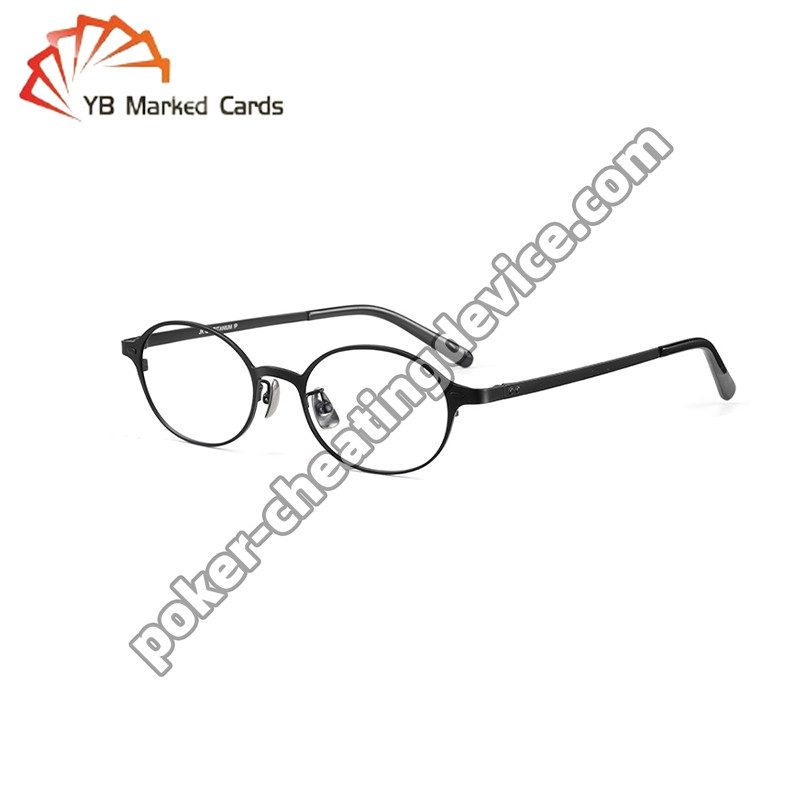 Les lunettes de soleil de poker de taille normale sont l' outil de triche ultime pour le poker en direct.