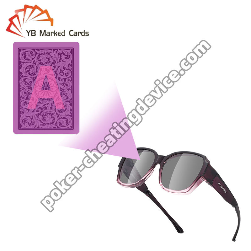 Les cartes marquées Les lunettes de soleil L'ultime avantage du poker