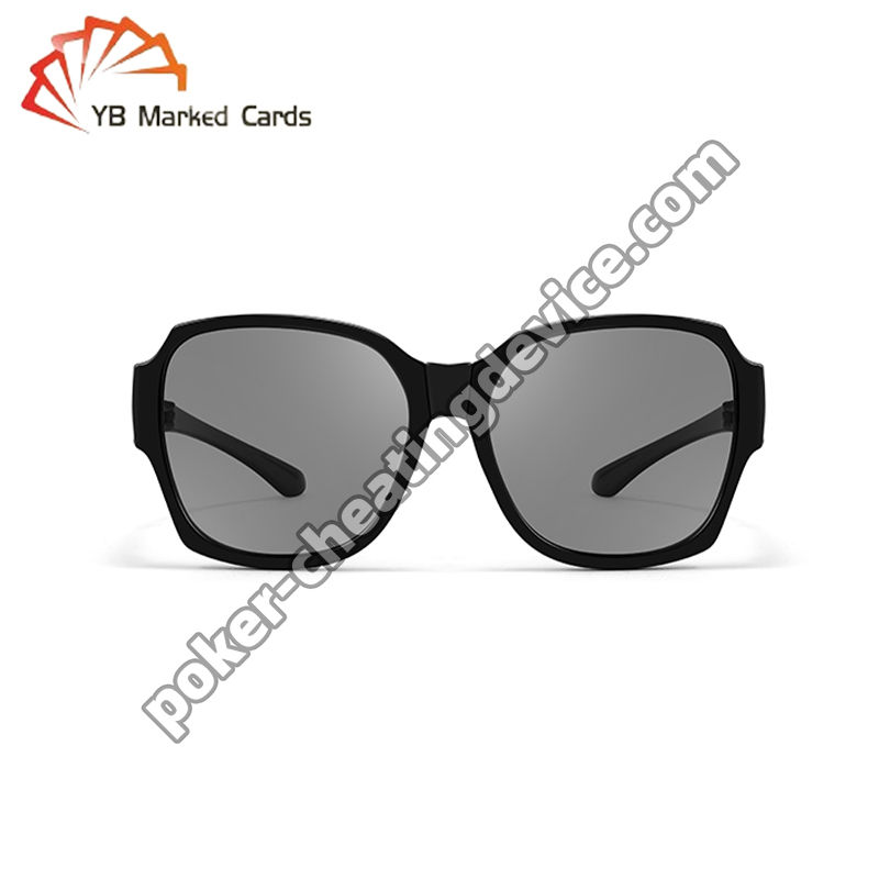 Les cartes marquées Les lunettes de soleil L'ultime avantage du poker