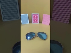 Des lunettes d'encre invisible outil de triche pour le Texas Hold'Em Omaha